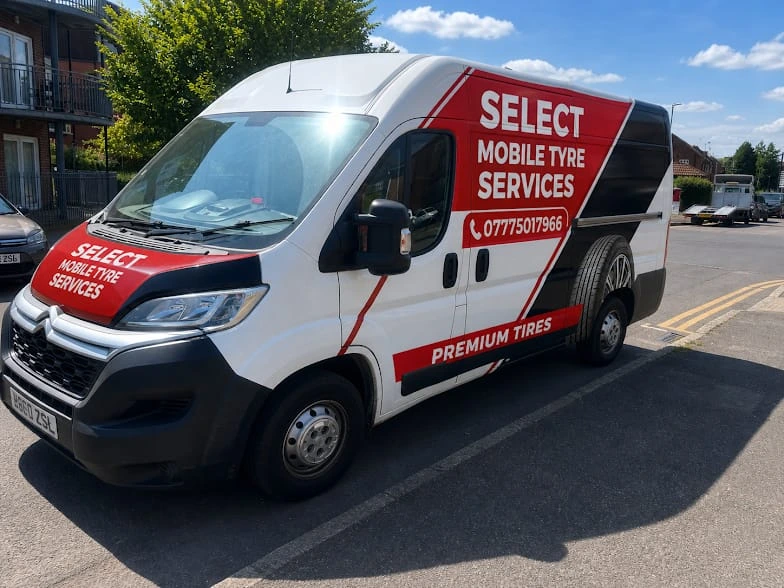 Professional mobile tyre fitting service